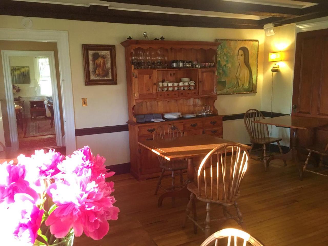 Center Lovell Inn Екстер'єр фото