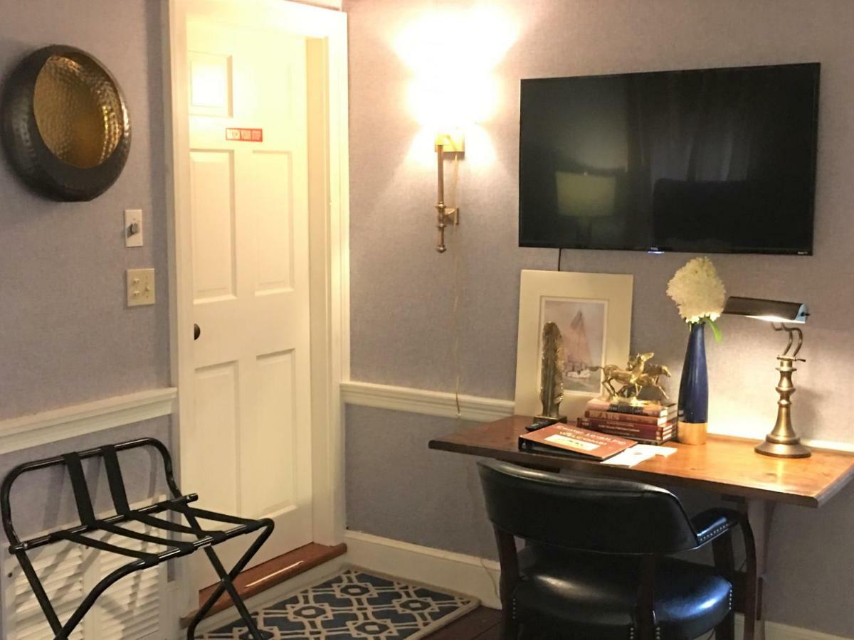 Center Lovell Inn Екстер'єр фото